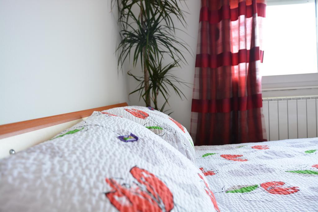 Apartment Mirela SJJ Extérieur photo