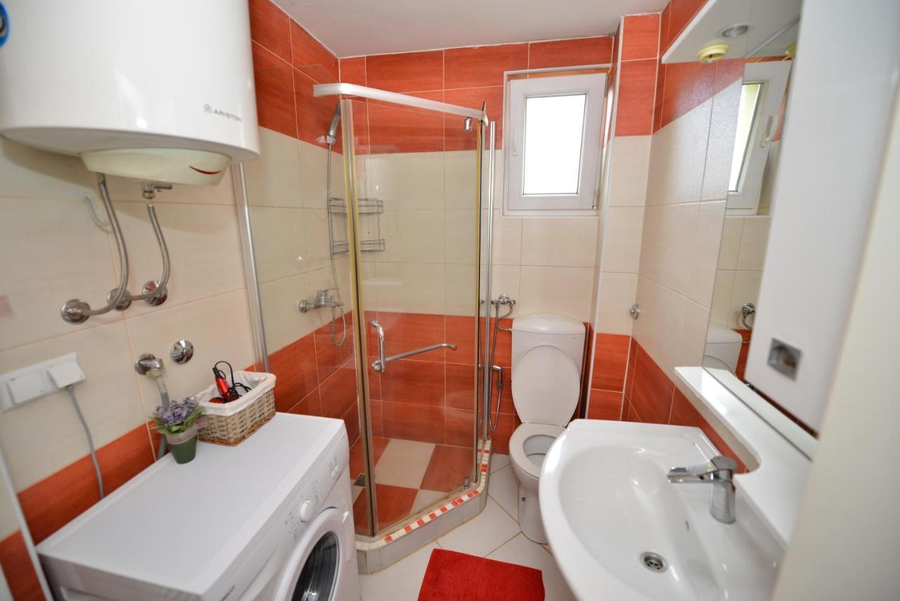 Apartment Mirela SJJ Extérieur photo